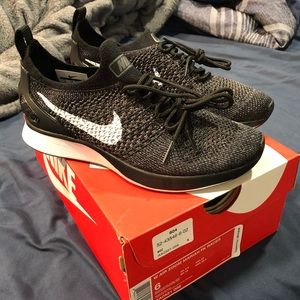 Black nike air zoom Mariah fk racer